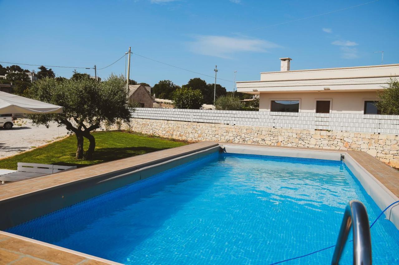 Trulli Donna Isabella 2 Bed & Breakfast Локоротондо Екстериор снимка